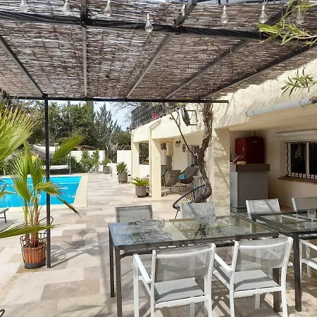 Vakantiehuis Les Arbousiers Ravissante Independante Avec Piscine & Jacuzzi